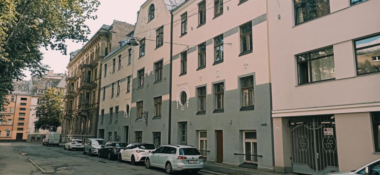V311 Apartment Riga Extérieur photo